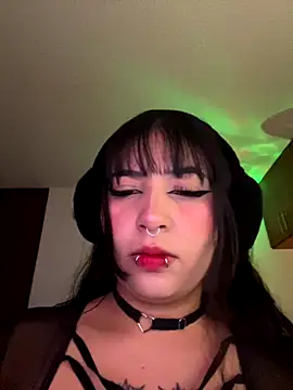 Hinatamoon  online show from November 2025 06:05:02 AM