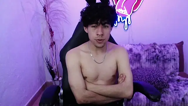 Liil boy online show from November 2025 04:53:01 PM