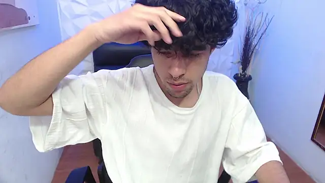 Liil boy online show from November 2025 06:46:01 AM