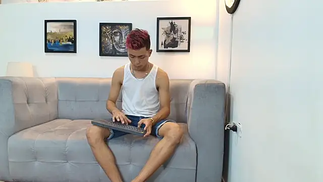 Snapshot of VERY_HOT_GUYS chatting on December 2025 01:22:01 AM VERY HOT GUYS online show from December 2025 01:22:01 AM