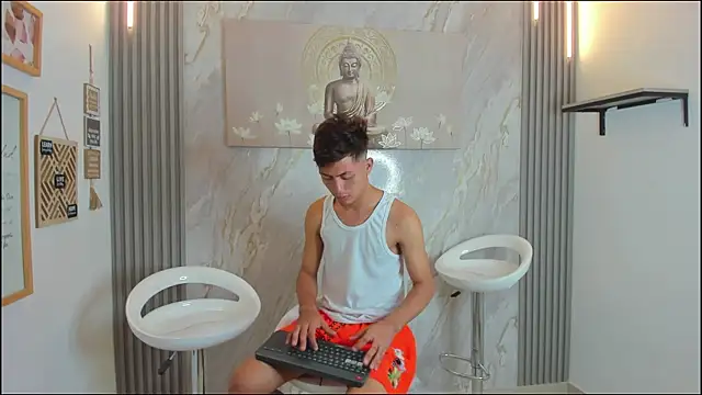 Snapshot of VERY_HOT_GUYS chatting on January 2026 01:16:02 PM VERY HOT GUYS online show from January 2026 01:16:02 PM