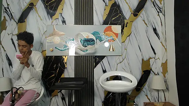 Snapshot of VERY_HOT_GUYS chatting on March 2026 01:11:02 AM VERY HOT GUYS online show from March 2026 01:11:02 AM