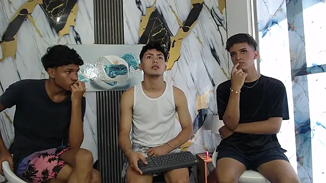 VERY HOT GUYS online show from July 2026 03:21:02 PM