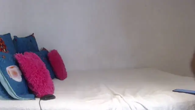 PIXIEBITCHXXX26 online show from January 2026 05:49:02 PM