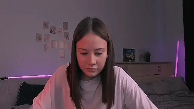 adelle046 online show from November 2025 11:01:02 AM