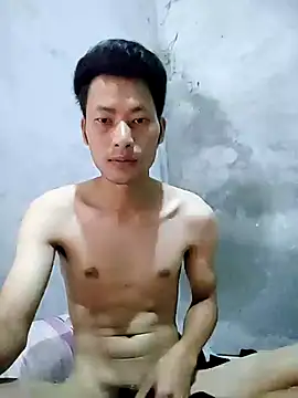 Snapshot of Uh-em95 chatting on October 2025 11:49:02 PM Uh-em95 online show from October 2025 11:49:02 PM