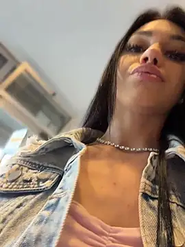 ilariea girl online show from May 2026 04:15:02 PM