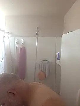 Snapshot of DeeBestEver chatting on November 2025 02:55:01 AM DeeBestEver online show from November 2025 02:55:01 AM