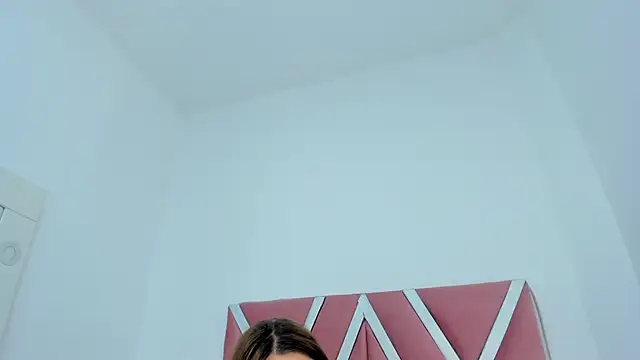 Snapshot of skysaenz chatting on February 2026 06:05:01 PM skysaenz online show from February 2026 06:05:01 PM