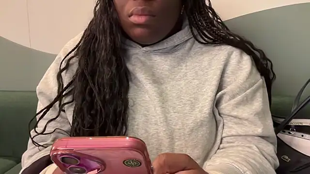 Snapshot of nanaisbackk chatting on December 2025 08:54:02 AM nanaisbackk online show from December 2025 08:54:02 AM