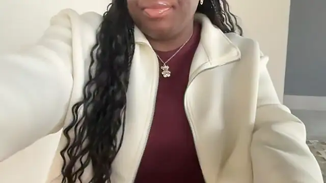 Snapshot of nanaisbackk chatting on December 2025 08:21:01 AM nanaisbackk online show from December 2025 08:21:01 AM