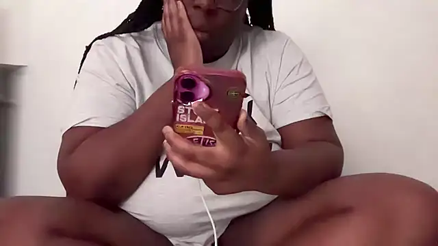 Snapshot of nanaisbackk chatting on April 2026 08:57:01 PM nanaisbackk online show from April 2026 08:57:01 PM