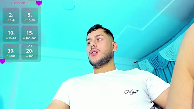 Hot Latino boy  online show from October 2025 07:54:01 AM