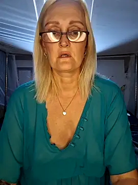 Snapshot of Jenny_Blum chatting on October 2025 08:12:01 AM Jenny Blum online show from October 2025 08:12:01 AM