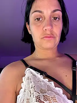 LaPetiteKim online show from November 2025 08:19:02 PM