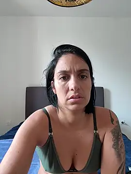 LaPetiteKim online show from July 2026 08:01:02 AM