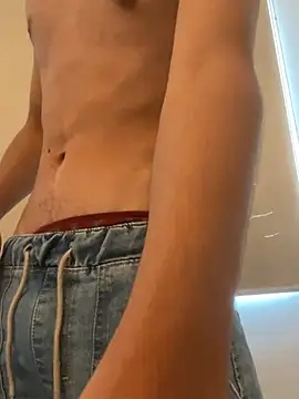 Davomg online show from April 2026 06:26:01 PM