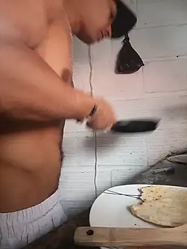 Daniell 007 online show from July 2026 05:08:02 PM