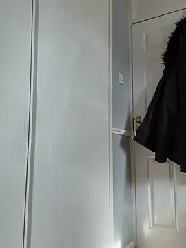 MadelineLeah online show from June 2026 04:22:01 PM