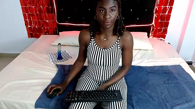 NaomiRosexxx online show from October 2025 01:55:02 PM