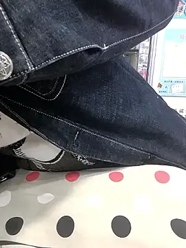 chougegg0214 online show from January 2026 05:20:01 AM