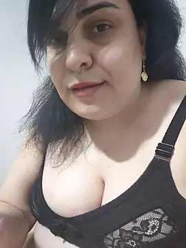 aydannn01 online show from October 2025 09:02:01 PM