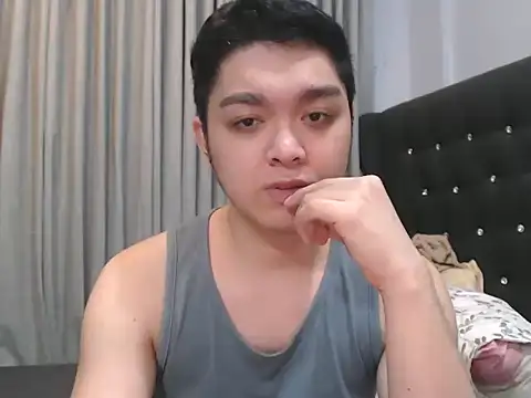 JayKarLo online show from October 2025 01:42:02 PM