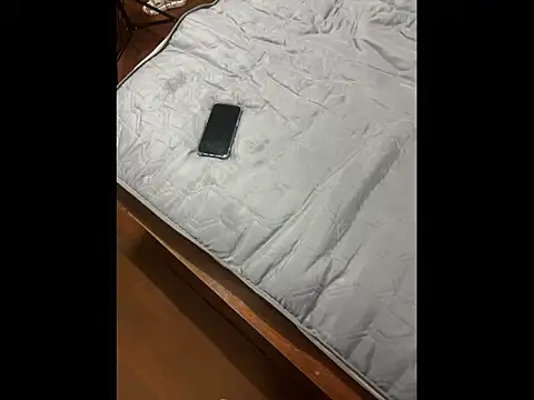 zghn88 online show from October 2025 01:01:02 PM