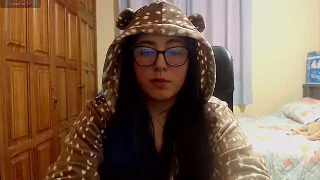 Venus cat  online show from December 2025 04:50:02 AM