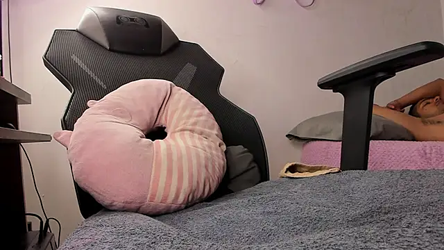 sweet charm  online show from October 2025 12:01:02 PM