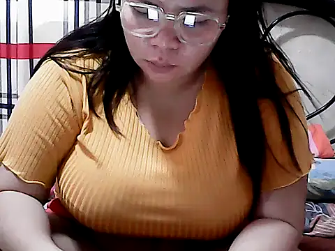 Snapshot of HornyPussie69 chatting on April 2026 12:08:02 AM HornyPussie69 online show from April 2026 12:08:02 AM