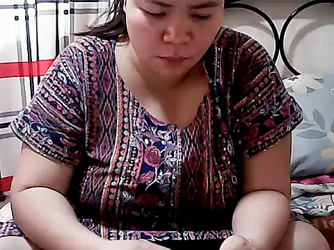 Snapshot of HornyPussie69 chatting on April 2026 01:26:01 AM HornyPussie69 online show from April 2026 01:26:01 AM