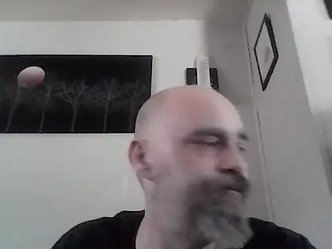 crazyheratic8 online show from April 2026 07:53:02 PM