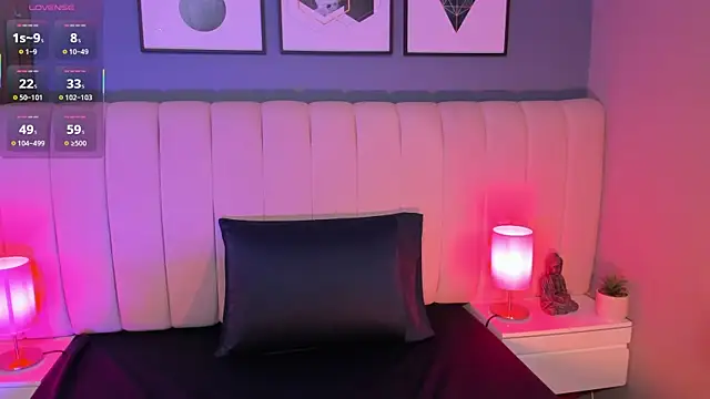 DaimondPink online show from October 2025 03:40:01 AM