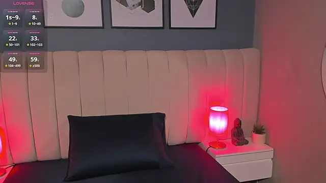 DaimondPink online show from October 2025 03:42:01 AM