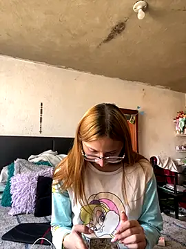 imariahot online show from October 2025 01:09:01 PM