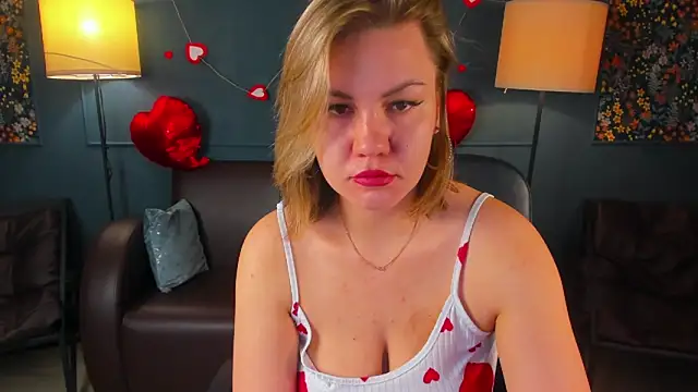 AriaEven online show from February 2026 02:52:02 AM