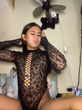 yurie hardfuck online show from June 2026 01:48:01 PM