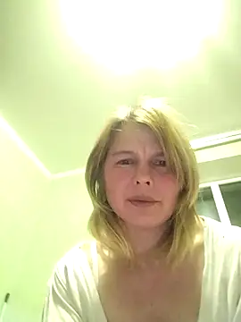 Masha412111 online show from February 2026 09:48:02 PM