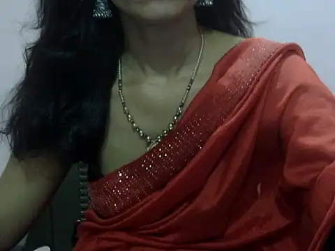 Laila Cute online show from May 2026 03:38:01 PM