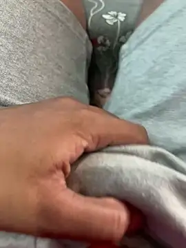 CoupleSatified online show from October 2025 05:28:01 AM