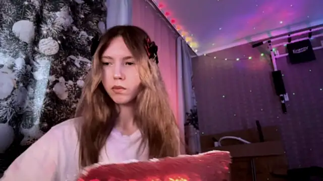 Jerrieberry online show from October 2025 01:06:02 PM