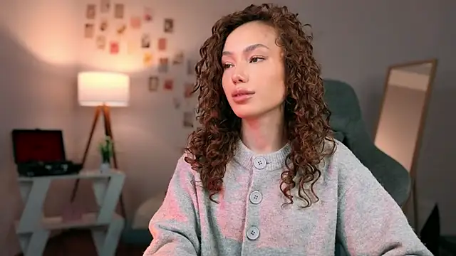 branchwithflowerss online show from October 2025 11:55:01 AM