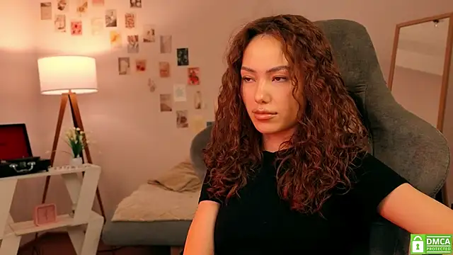 branchwithflowerss online show from October 2025 12:16:01 PM