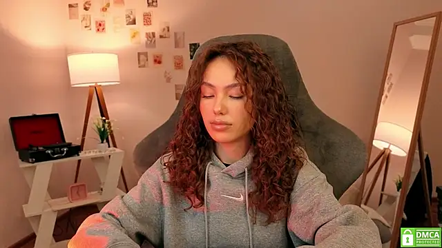 branchwithflowerss online show from October 2025 11:53:02 AM