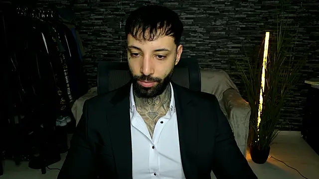 MasculineGuy99 online show from March 2026 07:06:01 PM