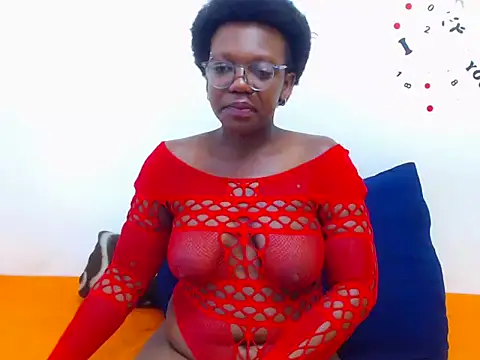 BrownSkinGirl00 online show from November 2025 04:45:02 AM