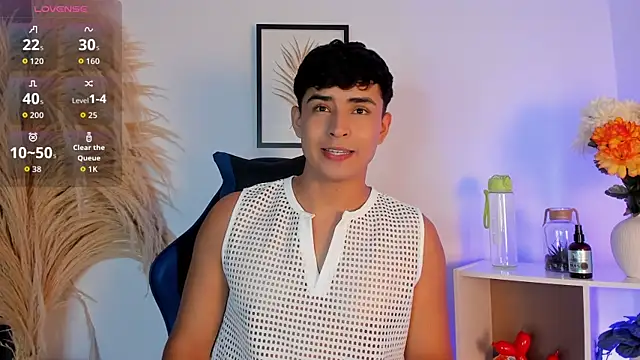 Thiago Connor21 online show from June 2026 08:58:01 PM