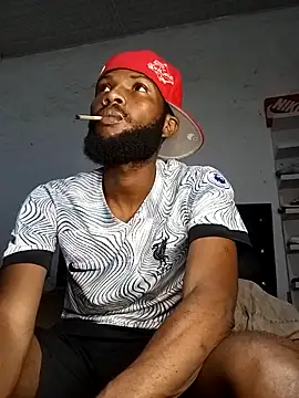 Snapshot of FreakyKaigrey chatting on December 2025 01:04:02 PM FreakyKaigrey online show from December 2025 01:04:02 PM