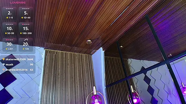 Matti sofia  online show from October 2025 07:08:01 PM